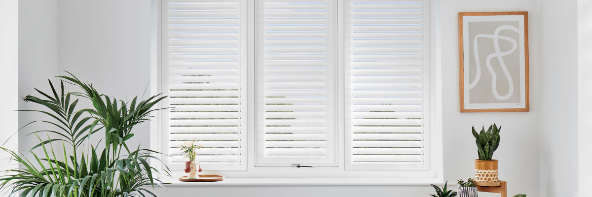 2023_Perfect_Fit_Shutters_Lite_Cotton_White_Study_Web (3)